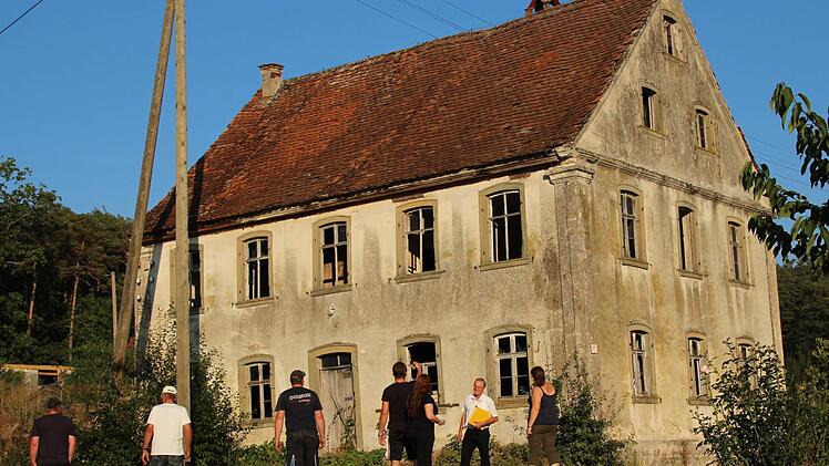 Das ehemals prächtigste Bauernhaus im Ort ist wohl nicht mehr zu retten. Foto: Andreas Dorsch