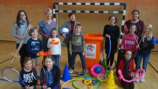 Die Kinder der Grundschule Bad Br&uuml;ckenau sind begeistert von der Aktion "fit4future" f&uuml;r "gesunde" Schulen. Foto: Carolin Erb-Heyne