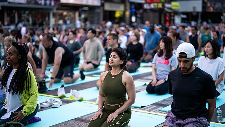 Yoga zur Sommersonnenwende in New York