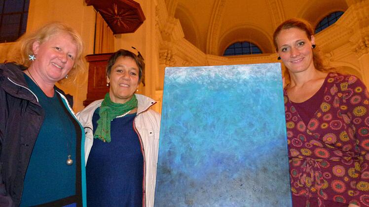 Sie freuen sich auf die Uraufführung des Melodrams "Die kleine Meerjungfrau": von links Claudia Götschel, Regina Jans und Ingrid Kasper.