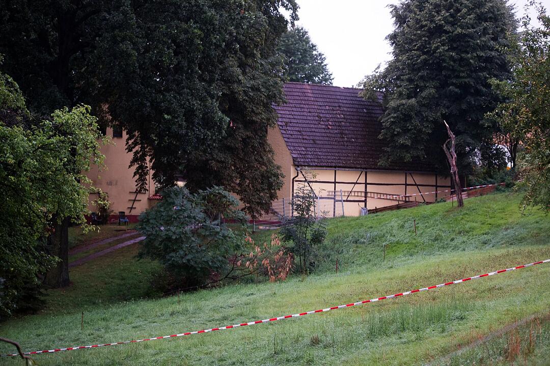 Polizei findet Frauenleiche in Lampersdorf