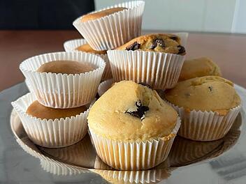 muffins-mit-schokostuecken.jpg