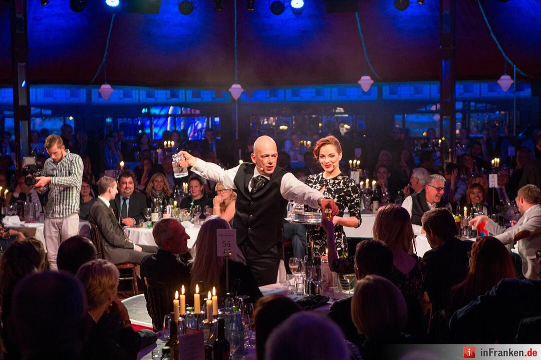 Premiere des Alexander Herrmann Palazzo in Nürnberg - Dinner-Show startet in die siebte Spielzeit