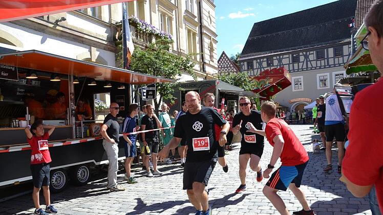Firmenlauf zum AltstadtfestFoto: Uschi Prawitz