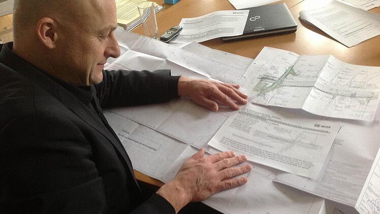 Bürgermeister Claus Schwarzmann kritisiert die Pläne.