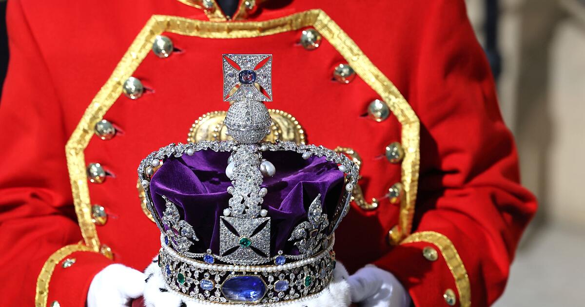 Essensanschlag-auf-die-Kronjuwelen-Londoner-Tower-dicht