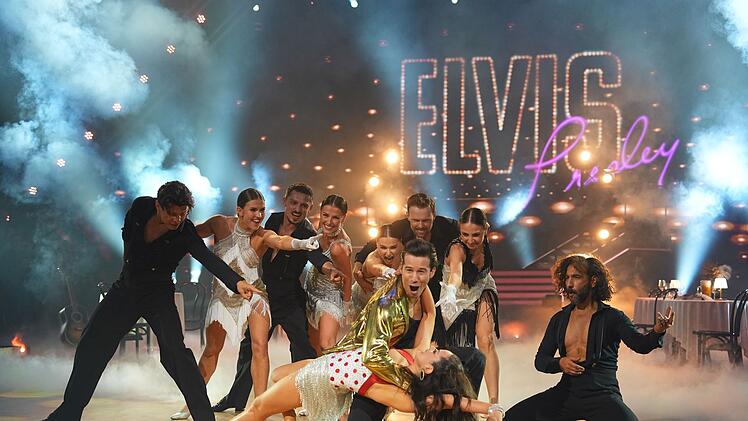Ein Best of von Elvis-Songs im Schnelldurchlauf? Kein Problem f&uuml;r "Ninja Warrior" Joel Mattli, der in einem Affentempo durch die Choreografie hastet und damit Punkte riskiert.