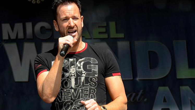 Auch Michael Wendler, der bei seinem Dschungelcamp-Auftritt bei RTL für großes Aufsehen gesorgt hat, tritt im Fritz auf. Foto: Horst Ossinger/dpa