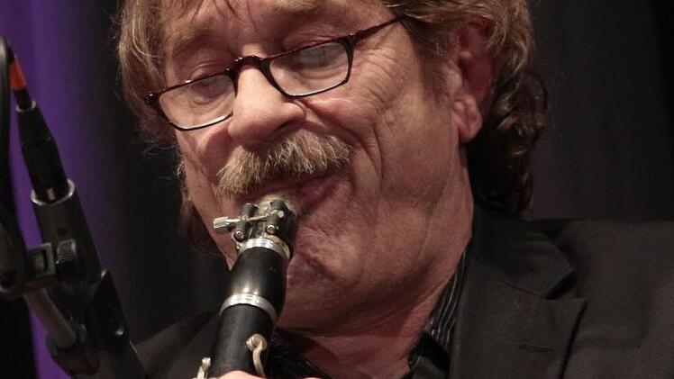 Andy Arnold bereicherte das Duo musikalisch. Foto: Josef Hofbauer