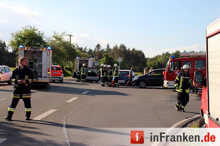 Landkreis Fürth: Frontalkollision bei Zirndorf