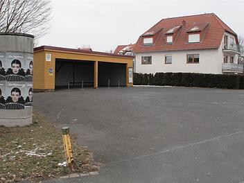 Die Bushaltestelle in Buchbrunn soll zugunsten des Dorfladens umgebaut werden. Foto: G. Bauer