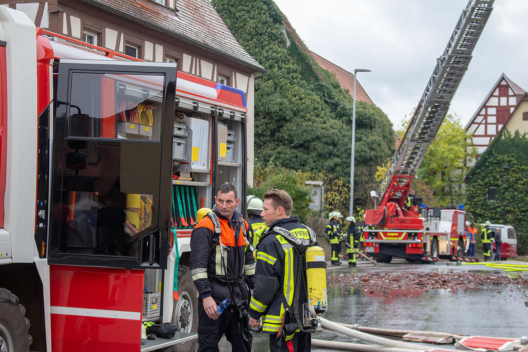 Scheune brennt: Großbrand in Mittelfranken führt zu hohem Sachschaden