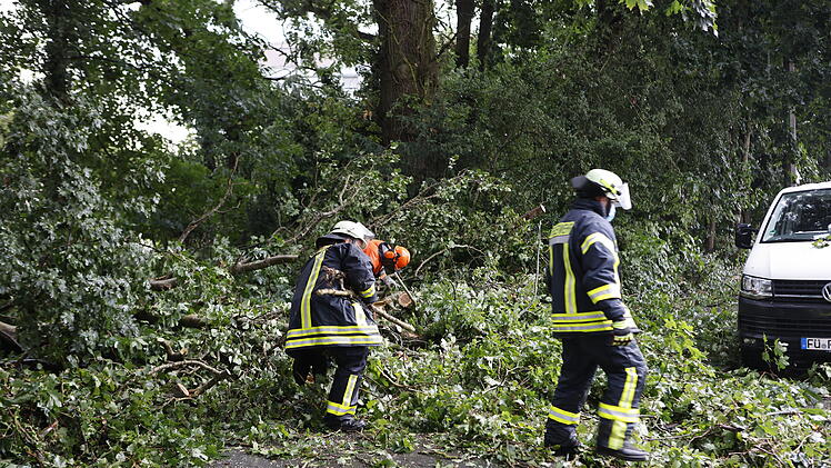 Gewitter ziehen über Franken hinweg