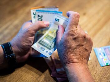 6 Dinge werden 2023 teurer: Hier zahlen wir künftig mehr