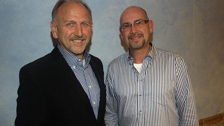 Wechsel an der Spitze der Vereinsgemeinschaft Eltingshausen: Hubert Schott (links) gibt den Vorsitz an seinen bisherigen Stellvertreter Andreas Kukuk weiter. Foto: Stefan Geiger