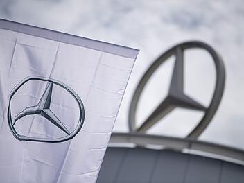 Wegen "Brandgefahr": Mercedes ruft Autos zurück - mehrere Modelle betroffen