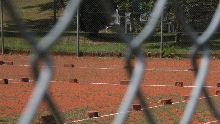 Die Tennisplätze neben dem Kursaal werden in dieser Saison nicht bespielt. Foto: Ulrike Müller