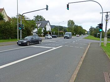 Der Umbau der Kreuzung B 303/ Hauptstraße/Bahnhofstraße in Ludwigschorgast rückt näher. Foto: Klaus-Peter Wulf