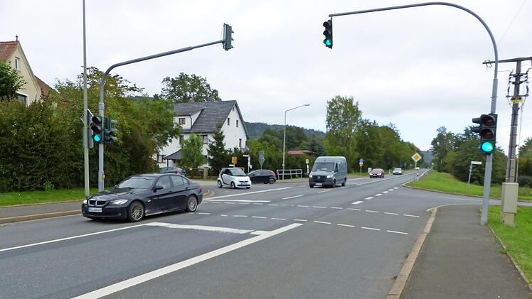 Der Umbau der Kreuzung B 303/ Hauptstraße/Bahnhofstraße in Ludwigschorgast rückt näher. Foto: Klaus-Peter Wulf