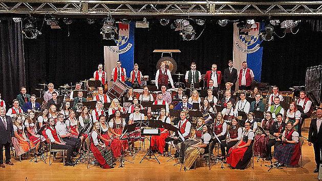 Das Kreisorchester freut sich, nach langer Corona-Abstinenz, auf das gemeinsame Konzert am 5. November mit dem Kreisseniorenorchester 50+.