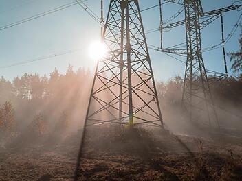 Gro&szlig;fl&auml;chiger Stromausfall im Landkreis Ansbach: N-Ergie &auml;u&szlig;ert sich zur Ursache
