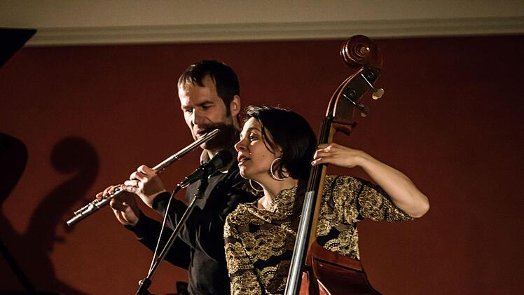 Das Quartett der Kontrabassistin Sina Rien gastierte  mit Christopher Lübeck (Klavier), Christian Patzer (Flöte, Saxofon) und Claas Lausen (Schlagzeug).Foto: Jochen Berger
