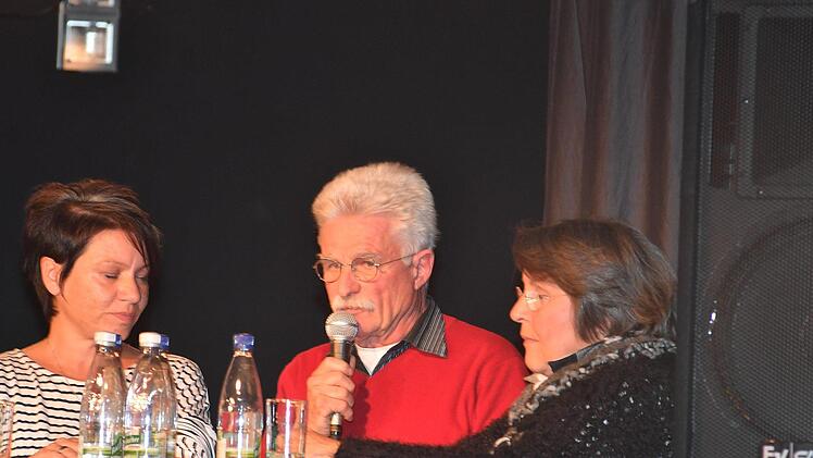 Impressionen von der Podiumsdiskussion zur Landtagswahl für Jung- und Erstwähler im Kulmbacher Jugendzentrum "Alte Spinnerei" Ronald Rinklef