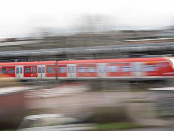 Fahrplan&auml;nderungen und Schienenersatzverkehr auf der Strecke von N&uuml;rnberg-Feucht