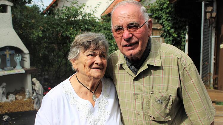 Erika und Heinrich Zimmermann halten seit 60 Jahren eng zusammen. Foto: Julia Raab