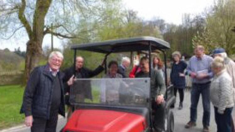 Beim Kauf eines Elektroautos, eines sogenannten "Golf-Carts" beteiligte sich die Freunde des Klaushofs mit über 5000 Euro.Foto: Verein der Freunde des Klaushofs