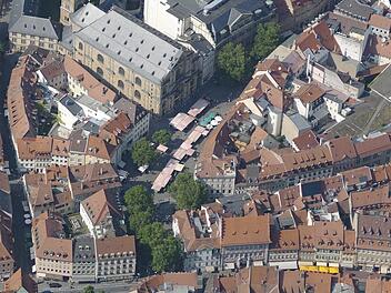 Der Gr&uuml;ne Markt zieht als Einkaufsstra&szlig;e mehr Passanten an als alle anderen Einkaufsstra&szlig;en in St&auml;dten vergleichbarer Gr&ouml;&szlig;e.Stadtplanungsamt Bamberg