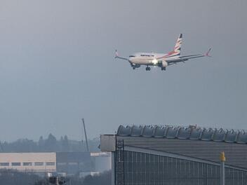 Ankunft Charterflug mit Afghanen aus Islamabad