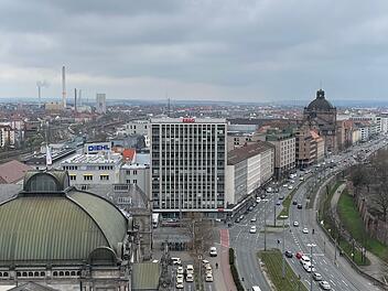 N&uuml;rnberg: Das passiert mit dem Ergo-Hochhaus am Hauptbahnhof - erneute Analyse gibt Klarheit
