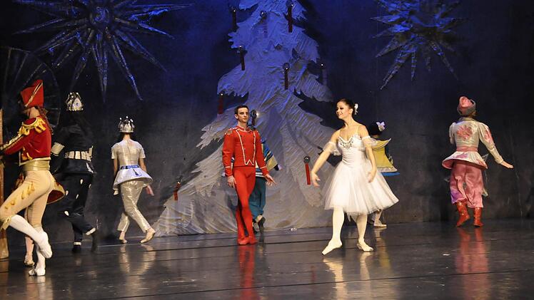 "Der Nussknacker" im Kurtheater  Foto: Klopf