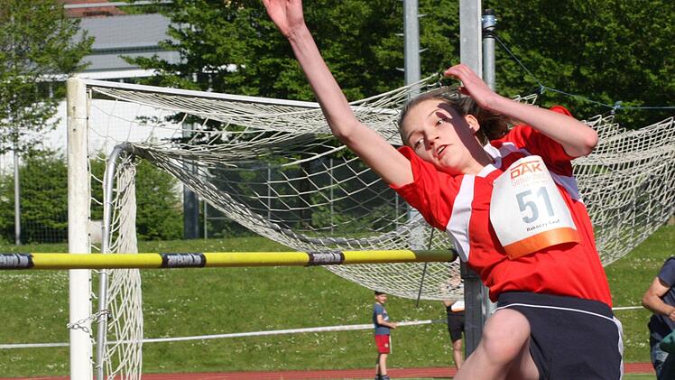 Samantha Albert (SV Ramsthal) gewann den Hochsprung der W13 mit 1,36 Metern.Reinhold Nürnberger