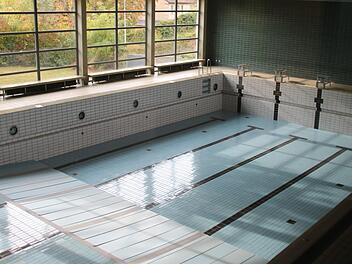 Das Hallenbad in Zeil ist stillgelegt. Foto: Rebecca Vogt