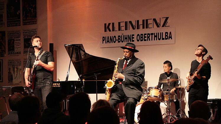Ausverkauft: Der Blues war zurück auf der Piano Bühne und alle kamen zu Will Jacobs und Band. Foto: Anja Vorndran