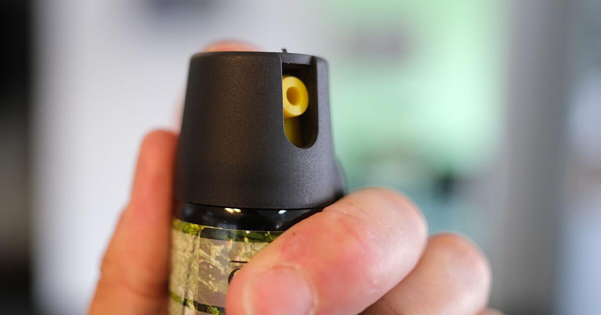 Erlangen: Brazen thief caught - | attacked employees with pepper spray