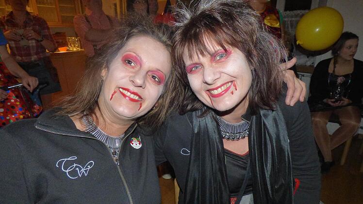 Tanja Wiegärtner und Martina Brendel