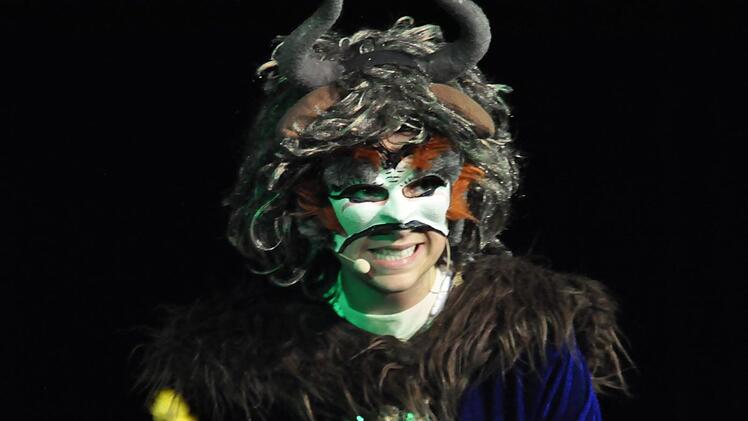 Das Biest (Hannah Kleinhenz) Foto: Peter Klopf