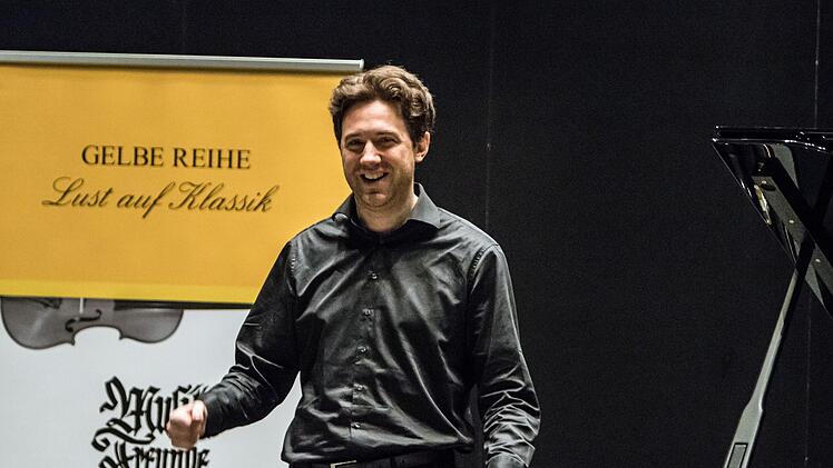 Benjamin Moser zu Gast bei der Gesellschaft der Musikfreunde CoburgFoto: Jochen Berger