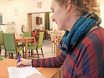 Judith Michels Unterschrift gegen die Rundfunkbeiträge steht ganz oben auf der Liste. Foto: Heike Beudert