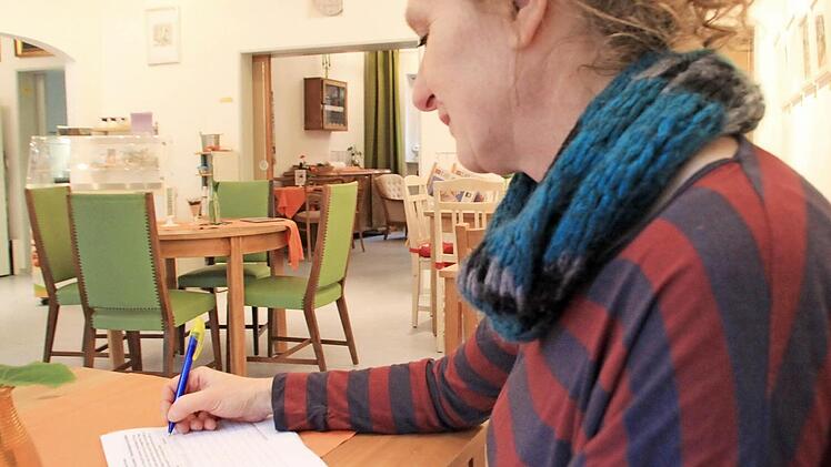 Judith Michels Unterschrift gegen die Rundfunkbeiträge steht ganz oben auf der Liste. Foto: Heike Beudert