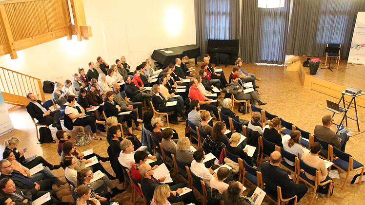 Eindrücke von der ersten Bildungskonferenz in der Hammelburger Musikakademie. Foto: Ralf Ruppert