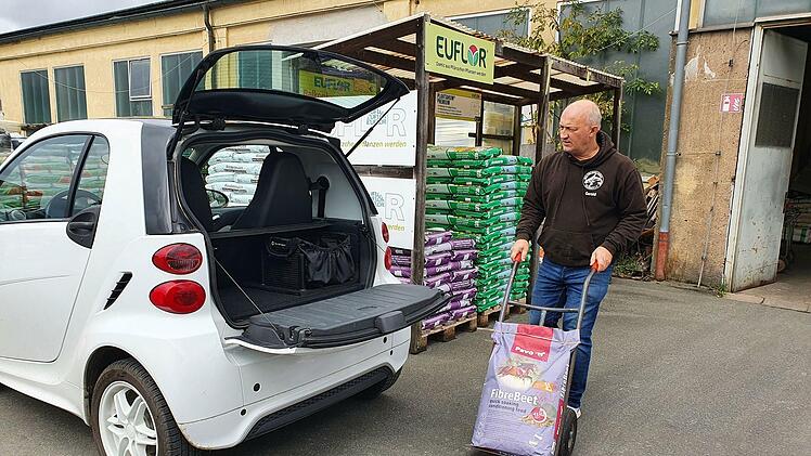 Gerald Kummer ist der mittlerweile einzige Mitarbeiter des Raiffeisen-Lagers Melkendorf.