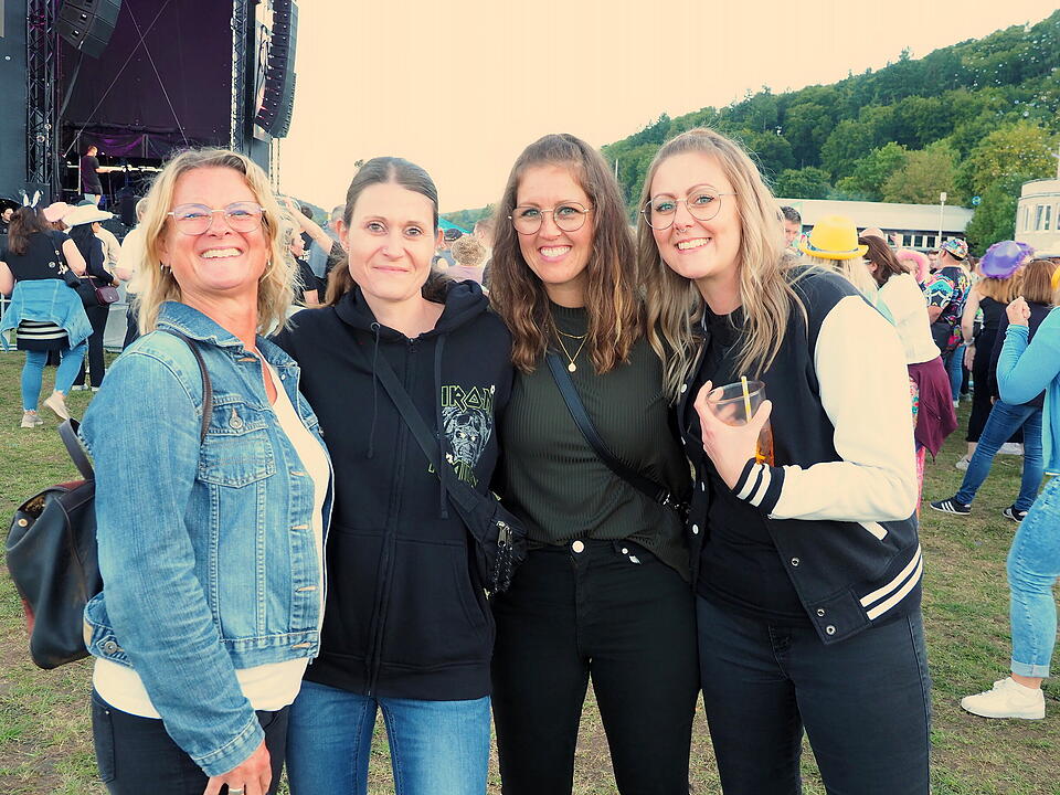 Die Mega Party voller Hits & Nostalgie.