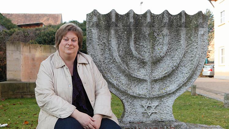 Bei Annette Schäfer laufen alle Fäden in punkto Veranstaltungen in Schloss Sassanfahrt zusammen.  Archivfoto: Matthias Hoch