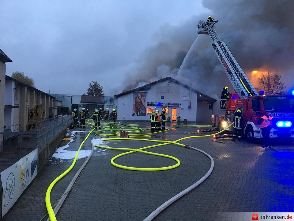 Sonnenstudio in Vollbrand