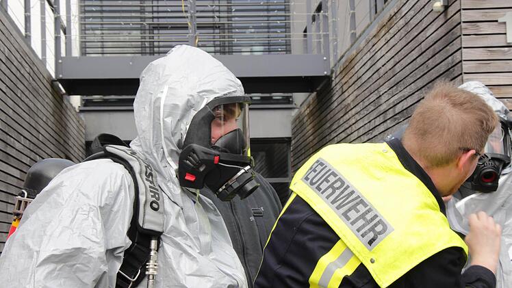 An der Kopfklinik in Erlangen wurden am Samstag sechs Menschen verletzt. Eine Ätzende Flüssigkeit war in der Intensivstation ausgetreten.  Symbolbild: NEWS5 / Schwan