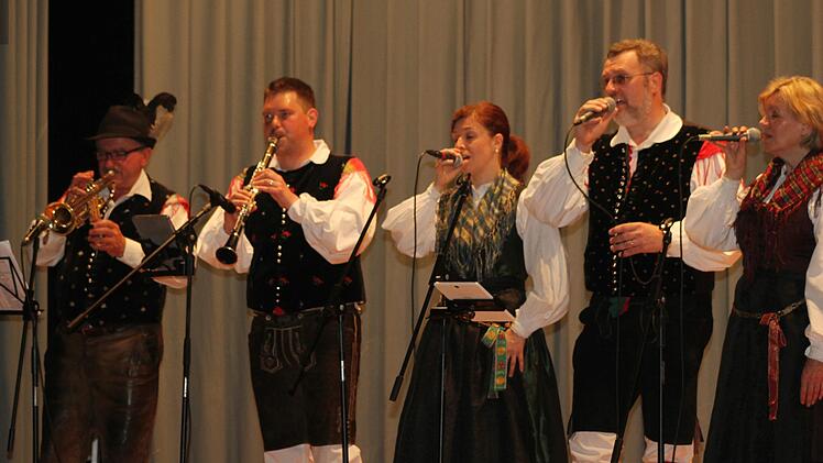 Bei ihrem Gastspiel in Stadtsteinach begeisterte die Hauskapelle Avsenik. Foto: Sonny Adam